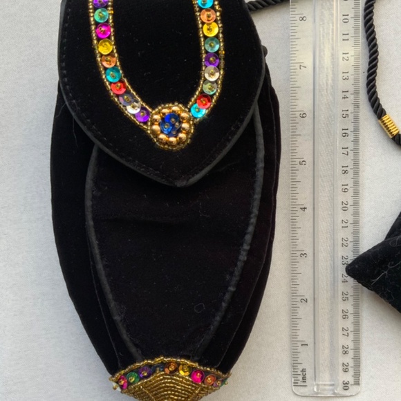 VINTAGE MAGIE NOIRE LANCÔME BLACK VELVET SEQUINED CROSSBODY EVENING BAG PURSE - Picture 8 of 9